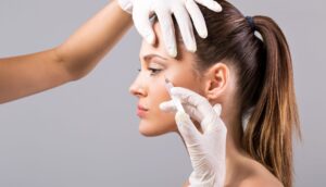 lifting facial vs botox